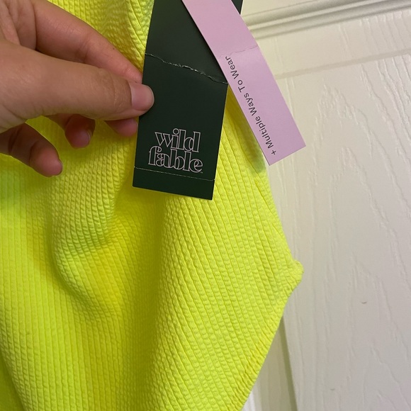 Neon bodysuit - Picture 4 of 5